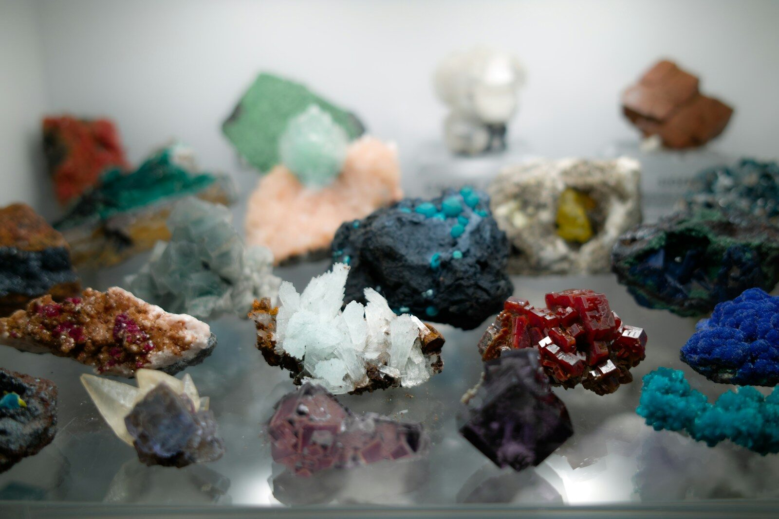 a bunch of rocks that are on a table